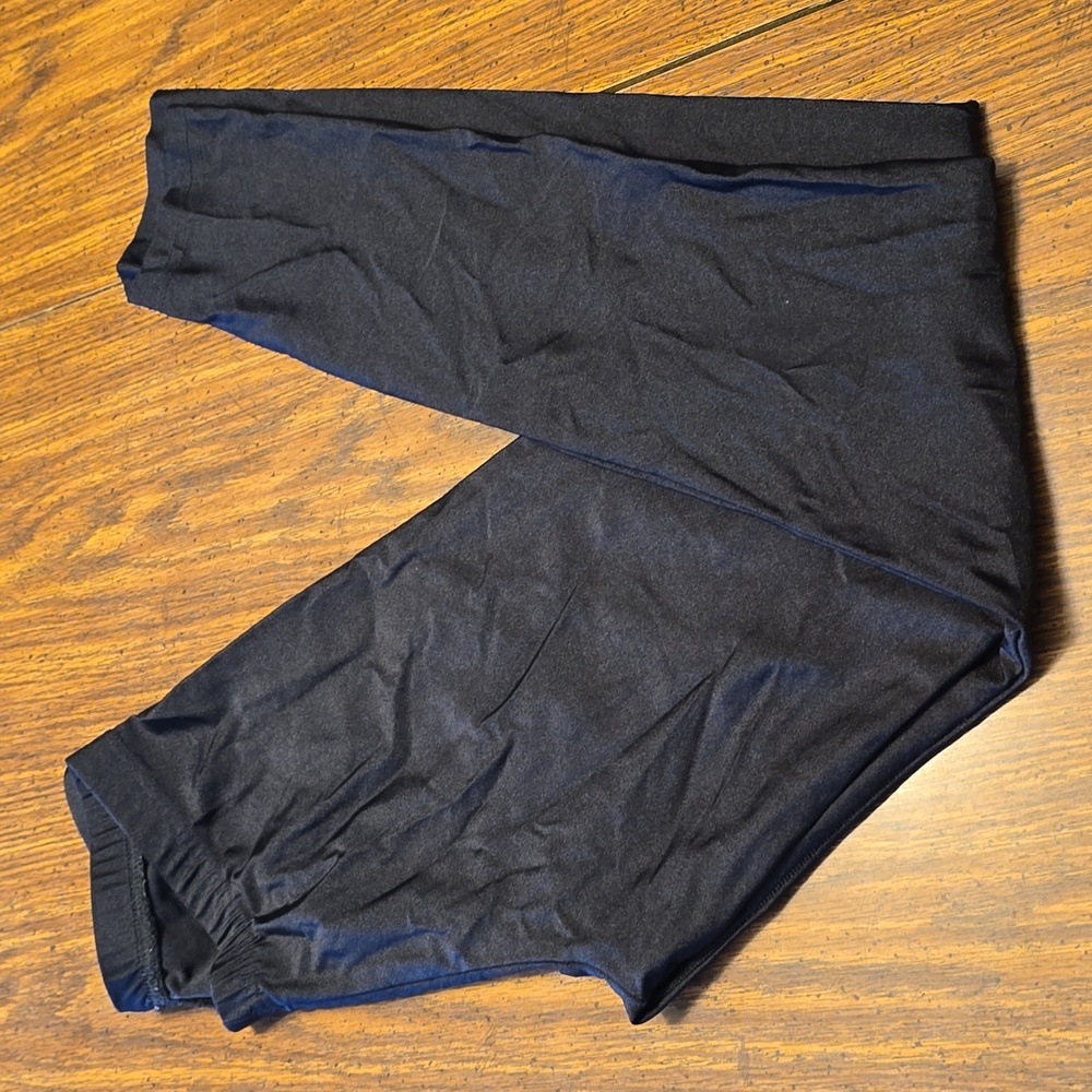 Cheryl Creations leggings